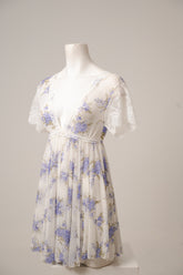 See through rose whisper 04444