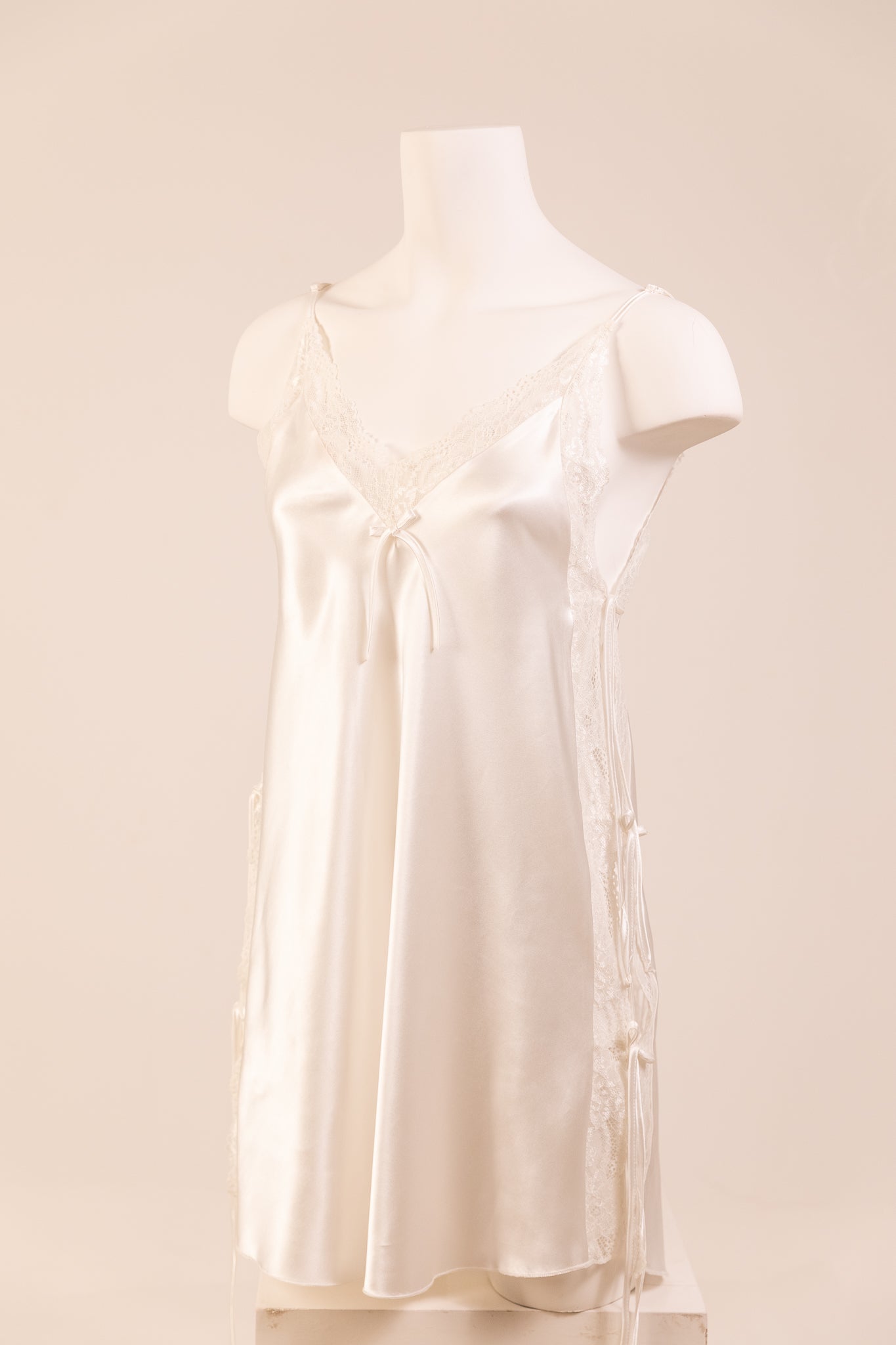 1819 Dress Satin