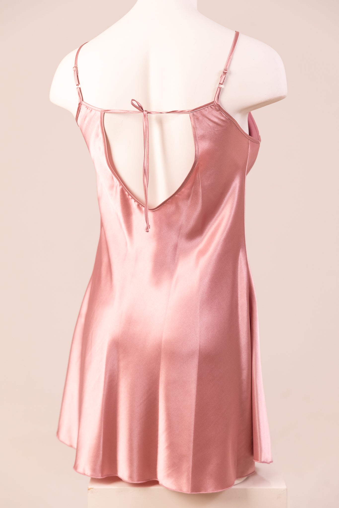 2285 Dress stain
