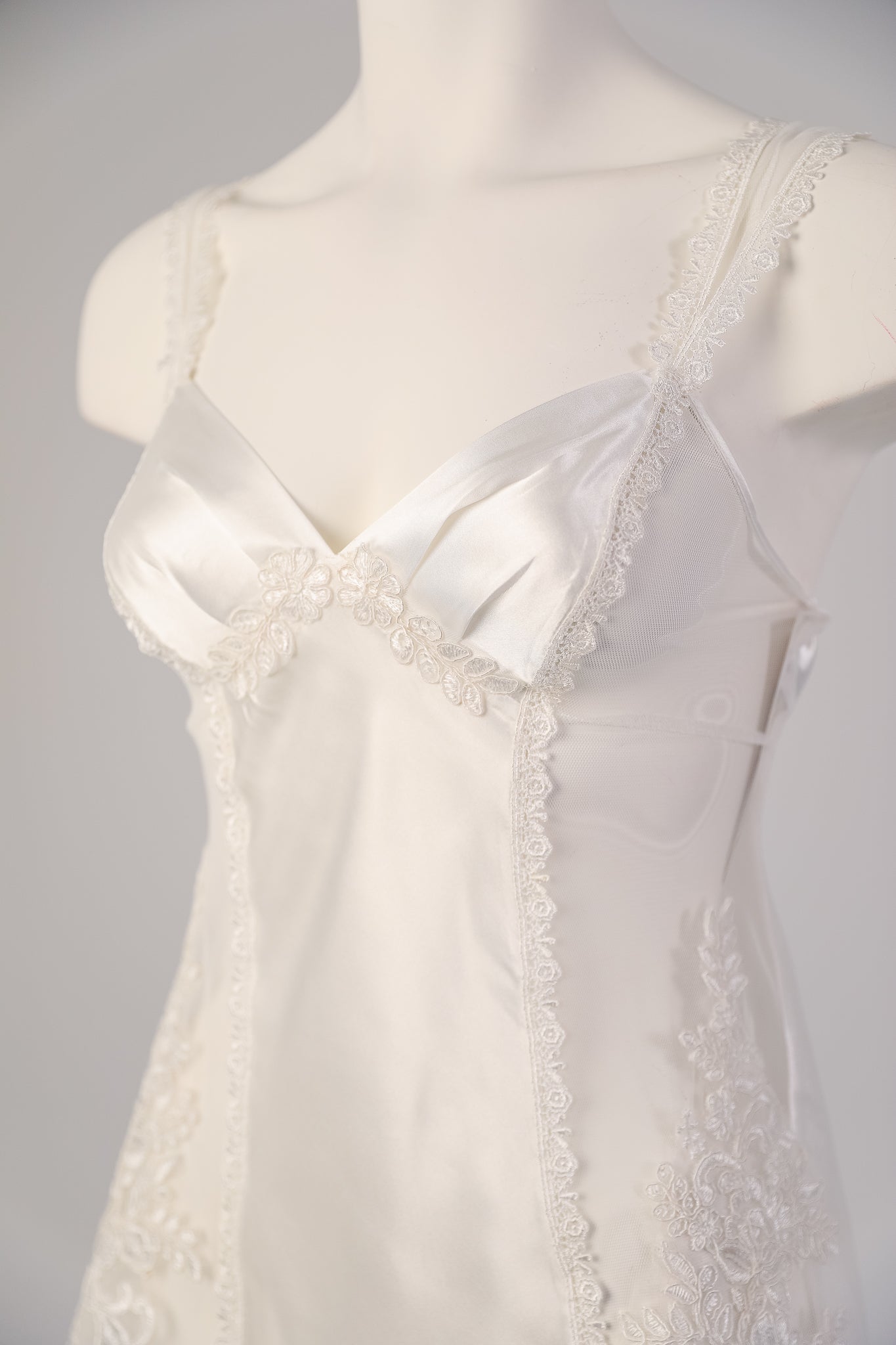 1001 Dress stain