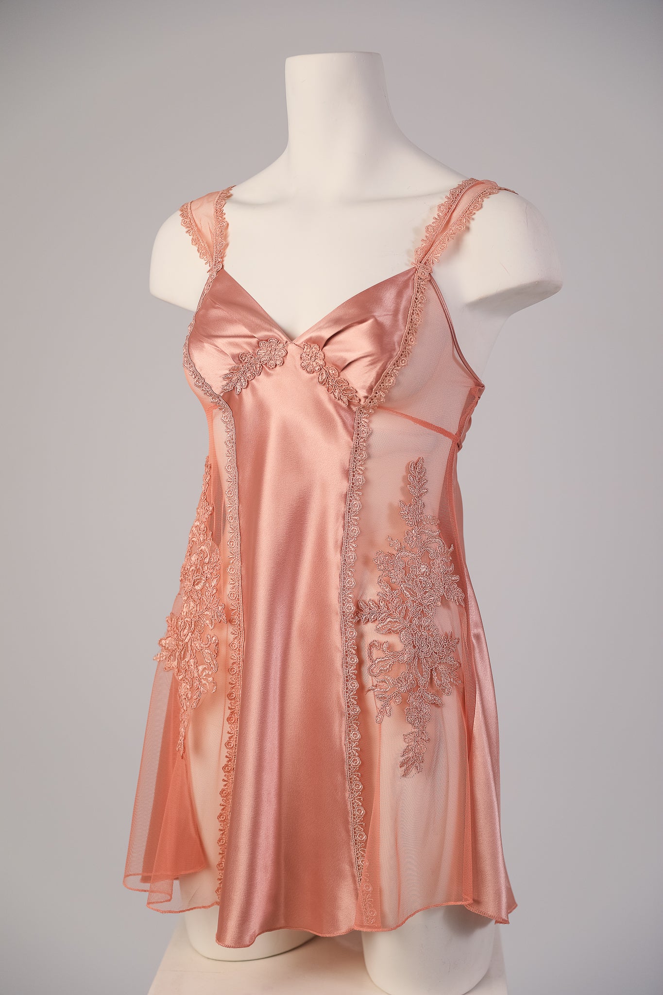 1001 Dress stain