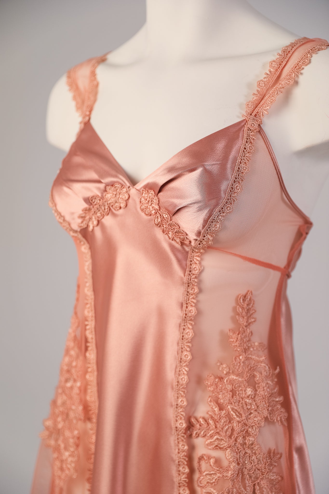 1001 Dress stain