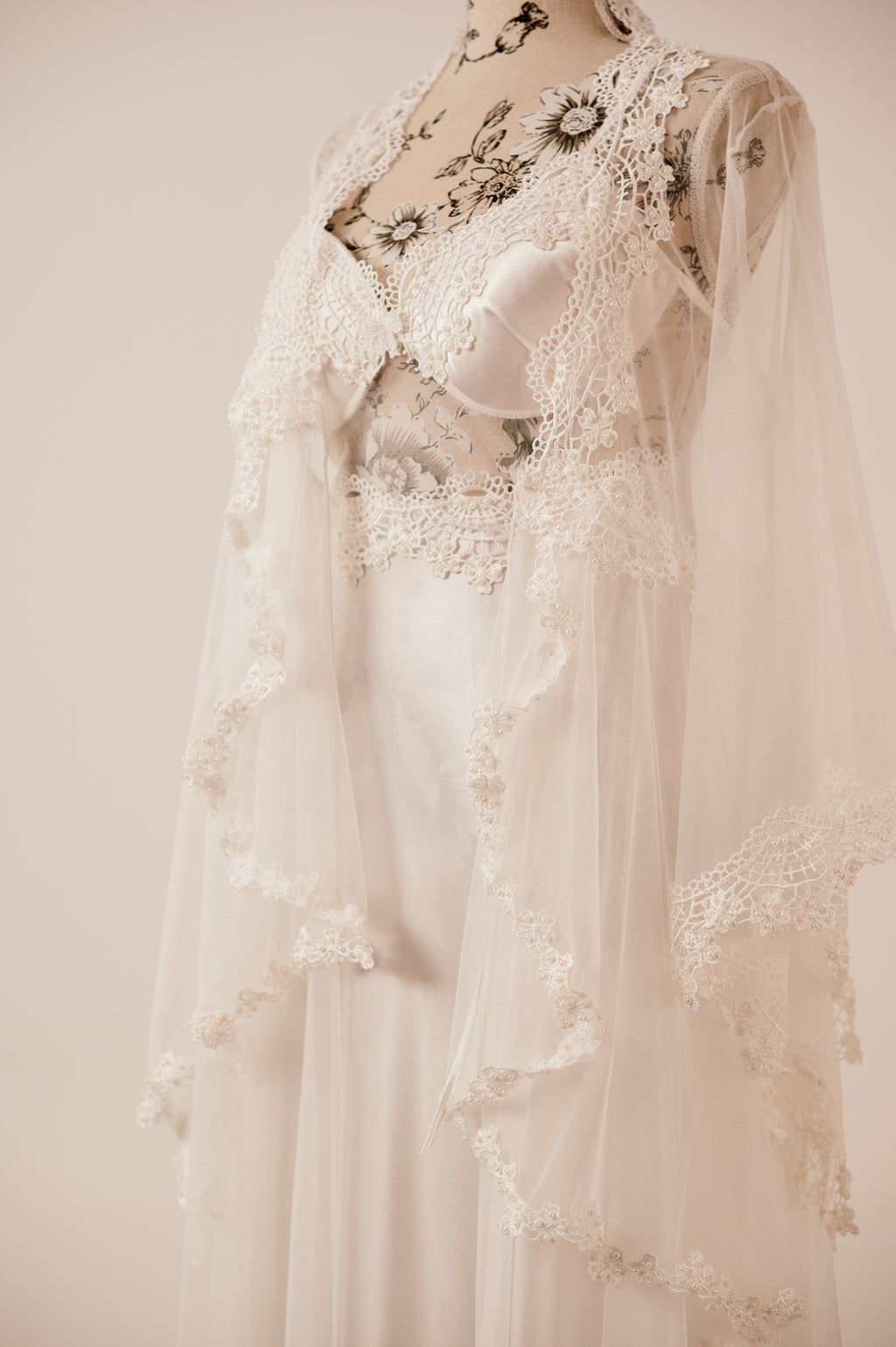 Pearl Whispers Bridal Set 1250