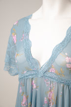 See through rose whisper 04444