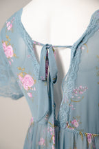 See through rose whisper 04444
