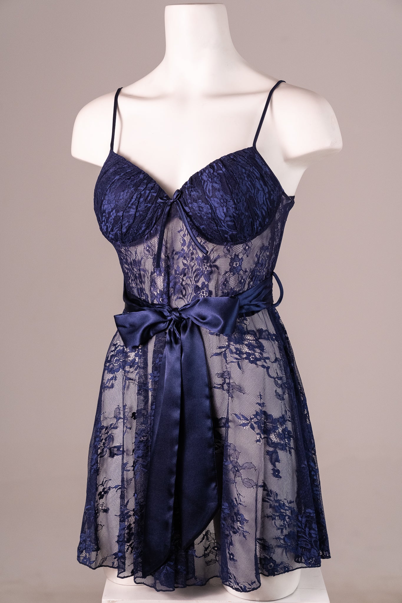 Lace reverie 2365