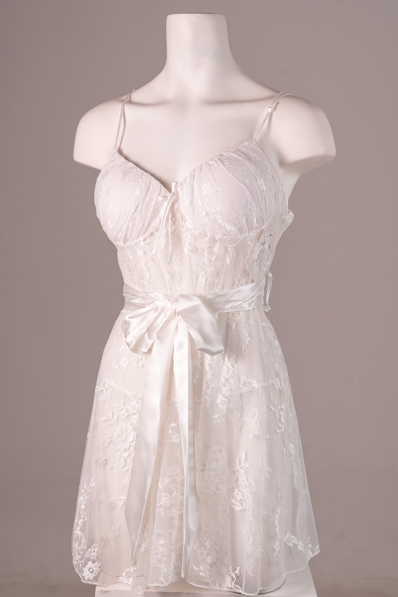 Lace reverie 2365