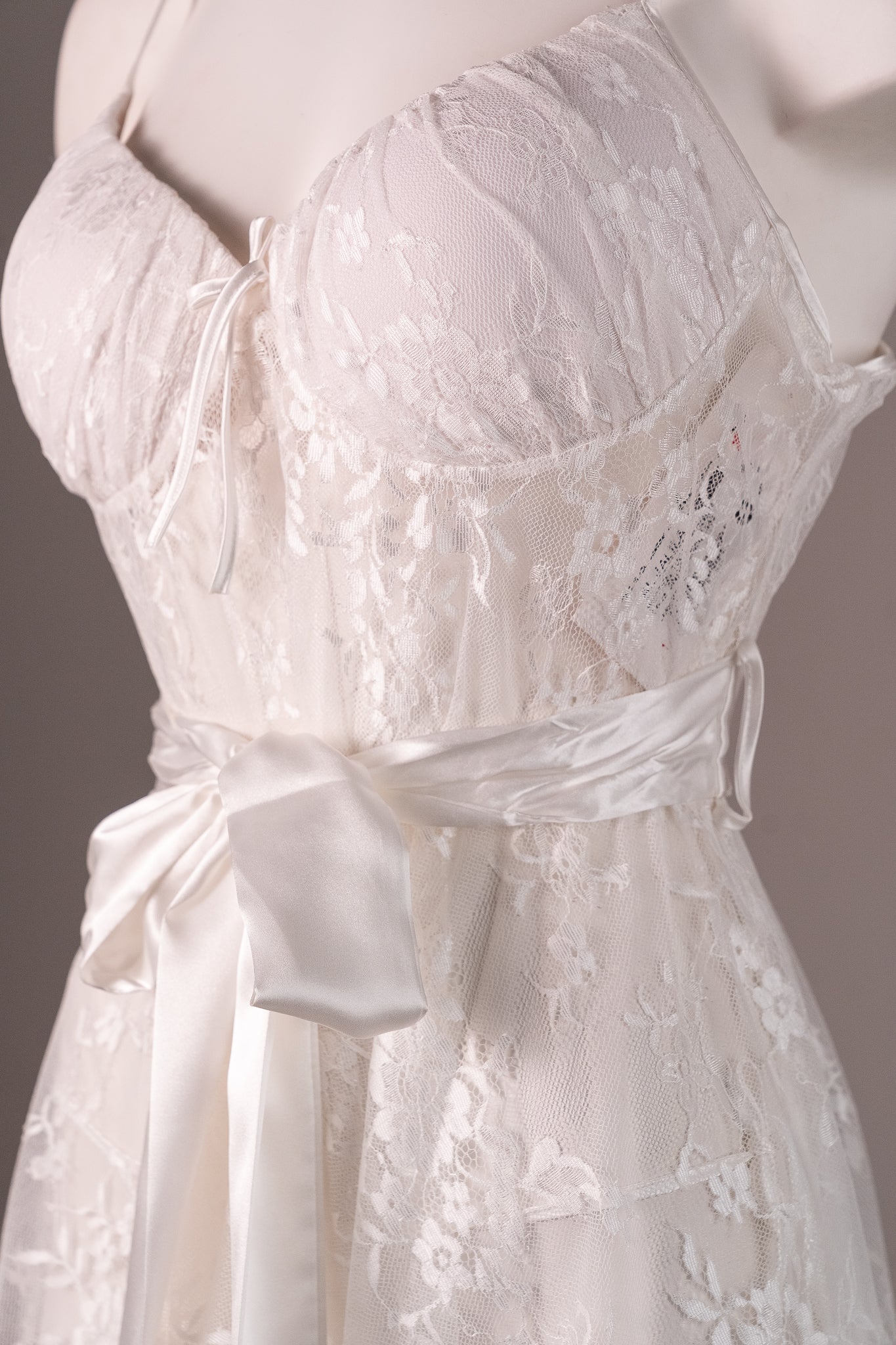 Lace reverie 2365
