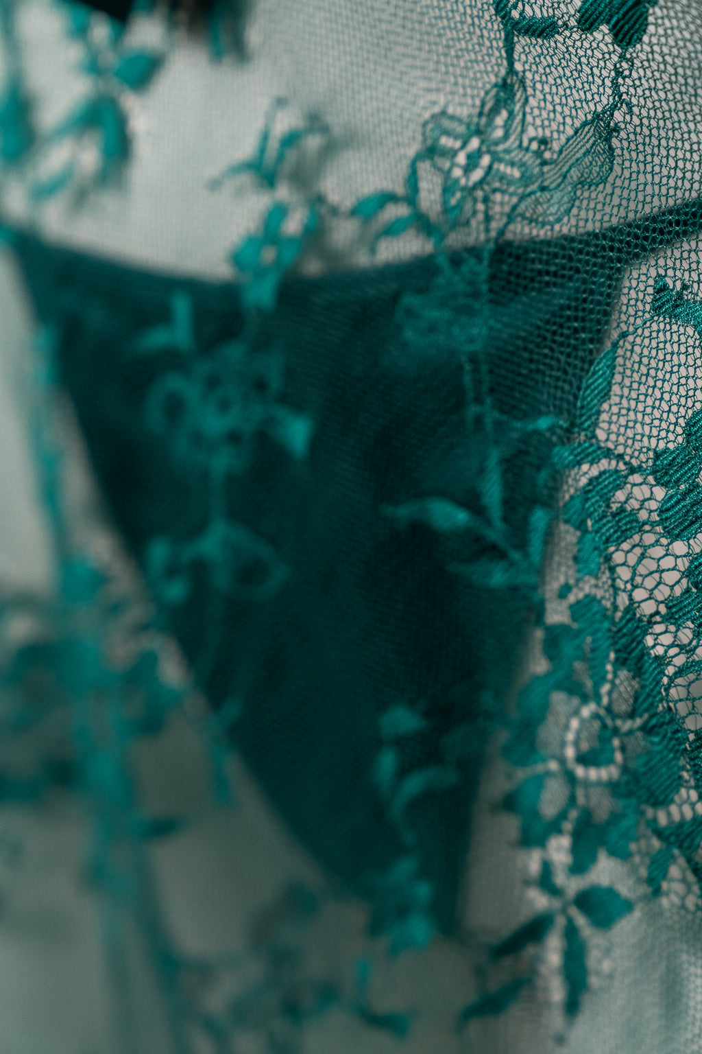 Lace reverie 2365