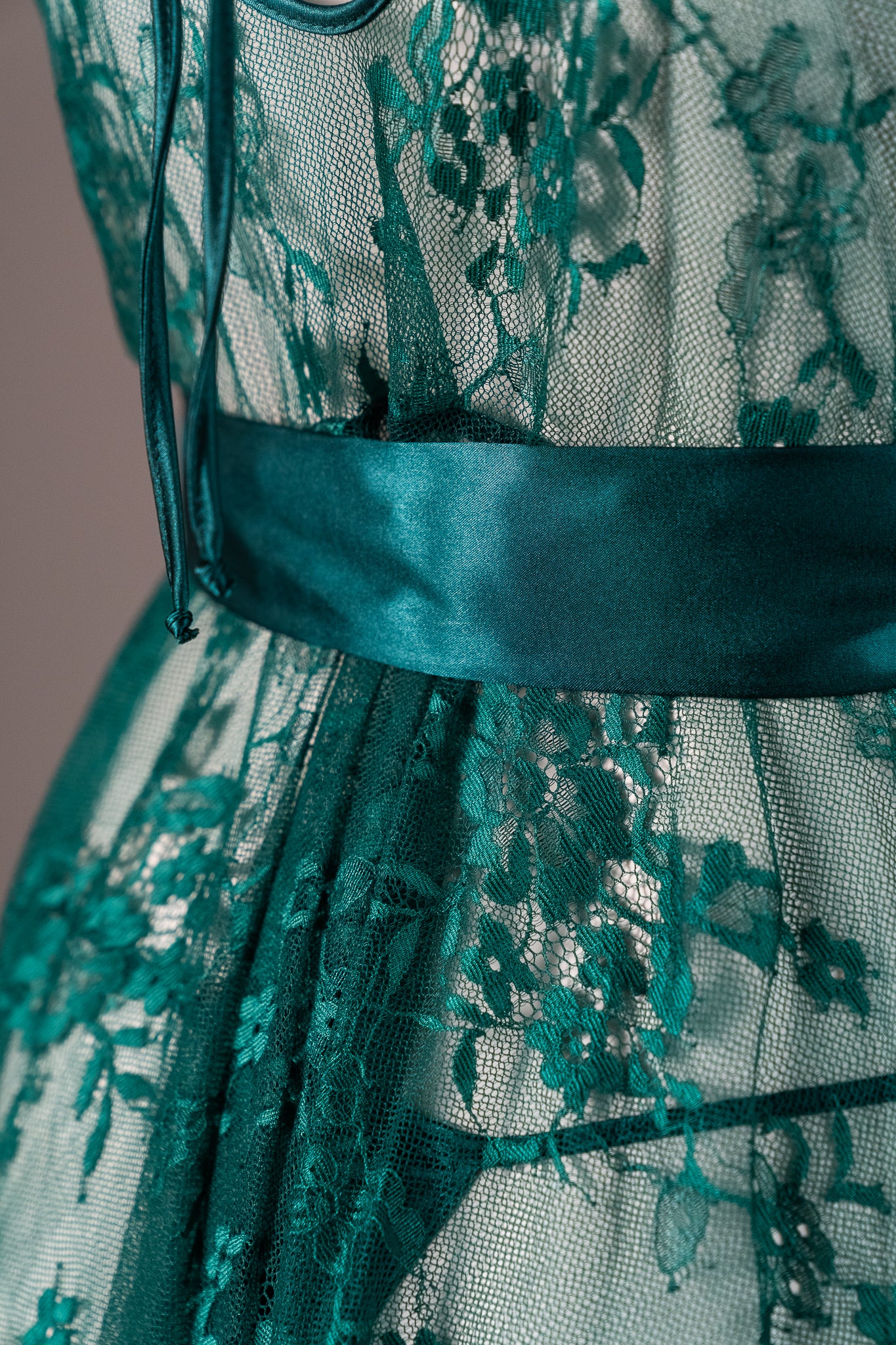 Lace reverie 2365