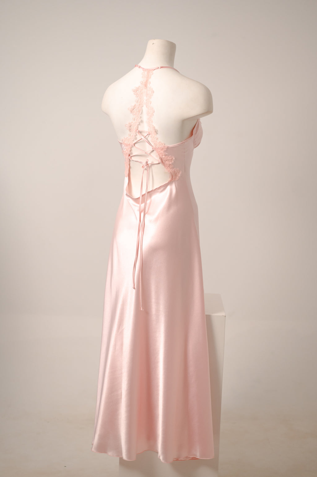 Moonlit grace gown 1507