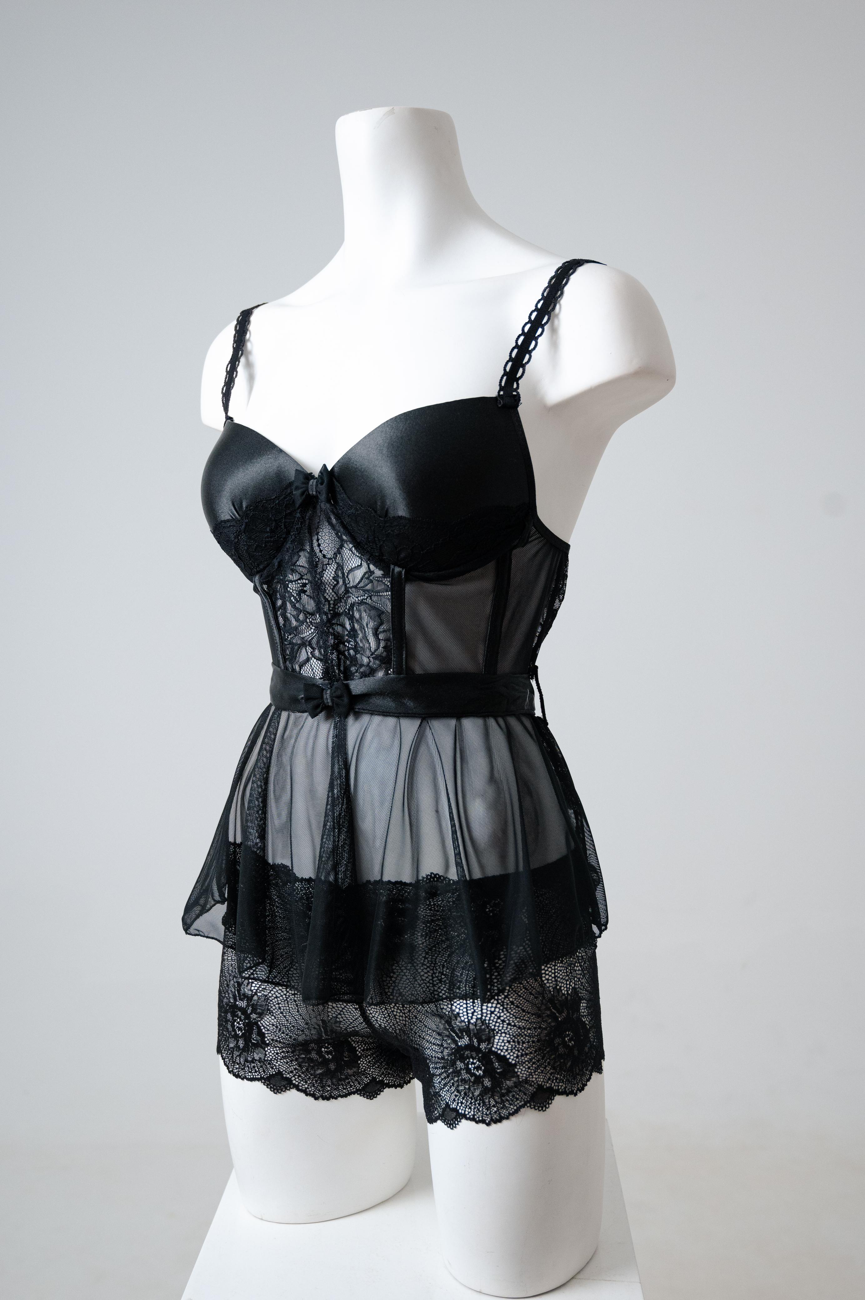 Belted Lace Set 041390