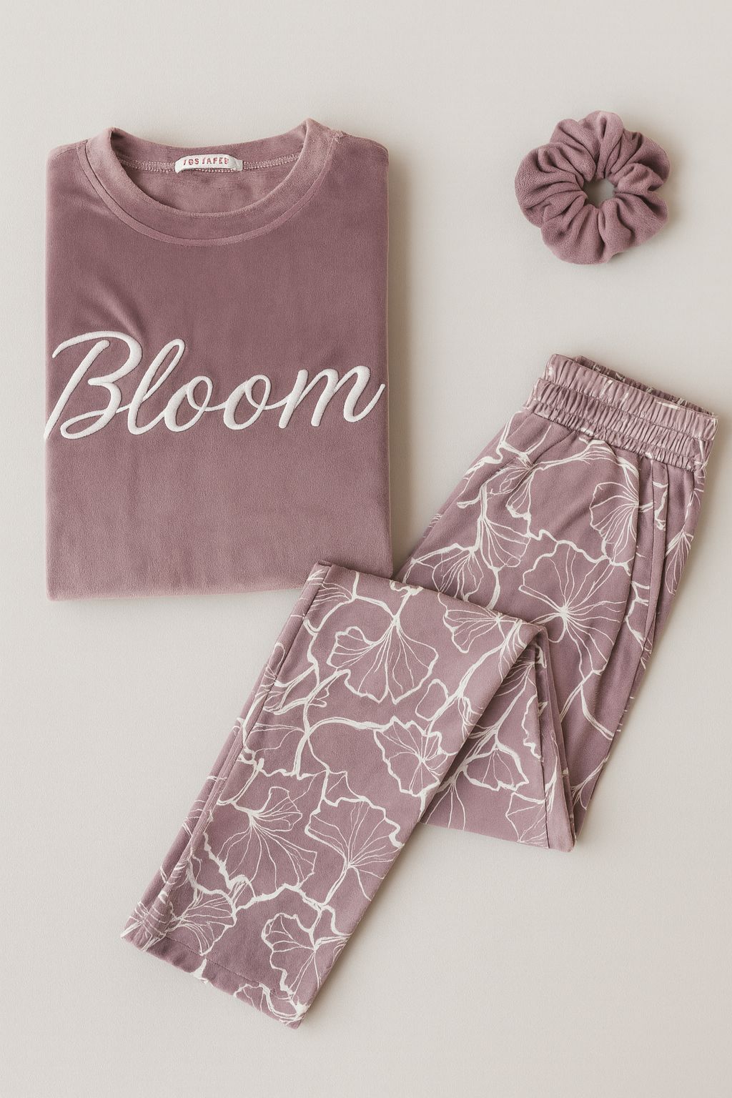 117 PYJAMA BLOOM
