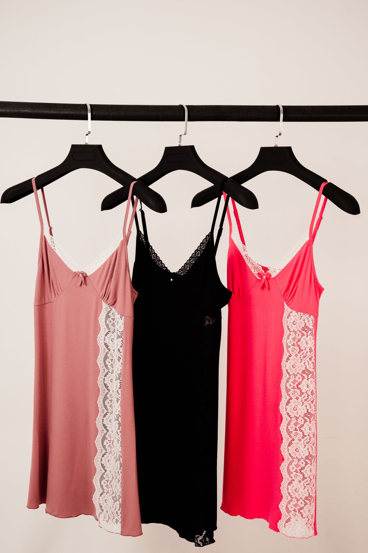 Cotton Lace-trim Nightdress 7566