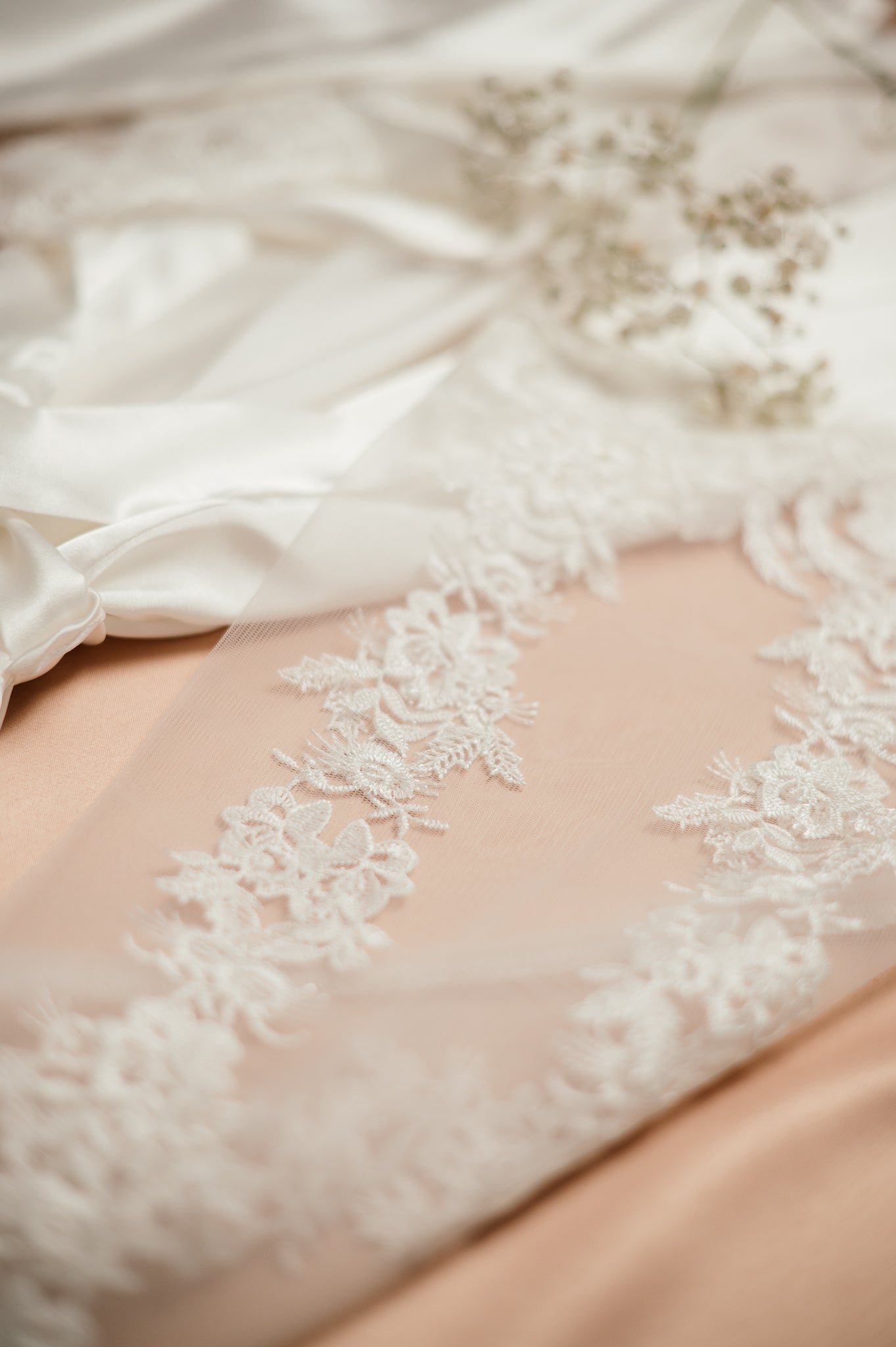 Enchanted Lace Bridal Set 8265